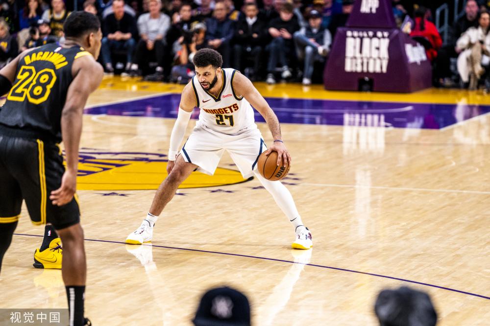 年轻球迷的 年轻球迷的