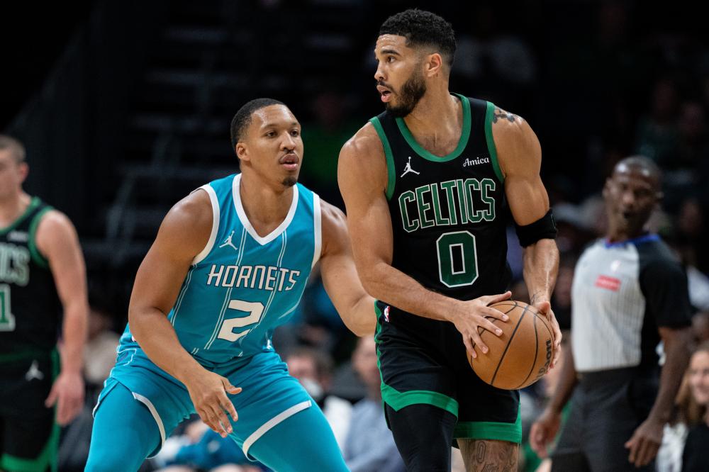 用控球优势 用控球优势