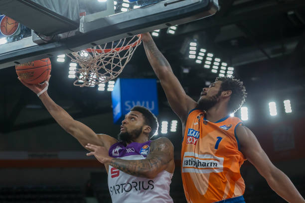 替补换人上 替补换人上