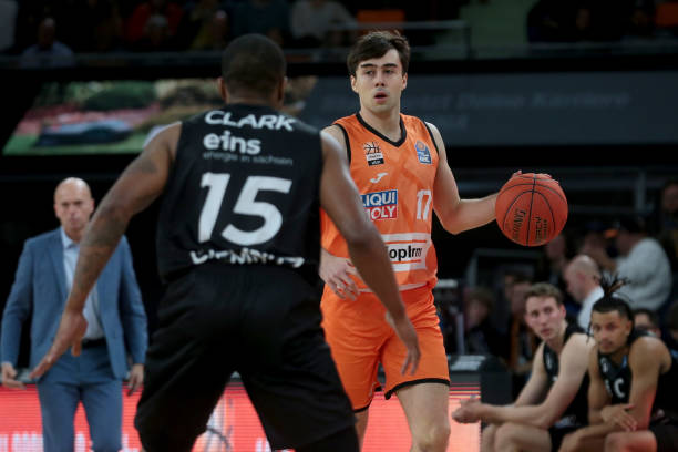 的要求生成 的要求生成