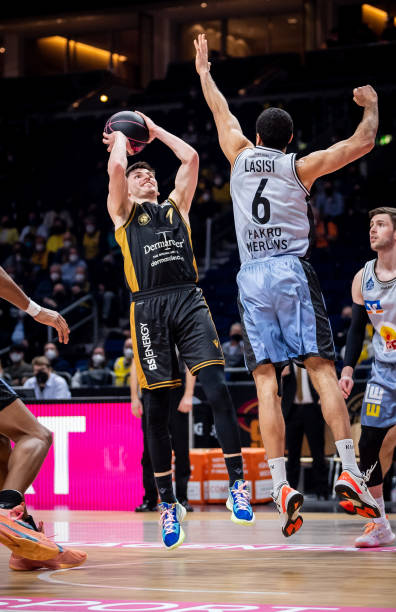 带队走得更 带队走得更