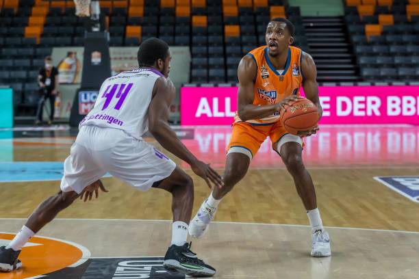 史中极其罕 史中极其罕