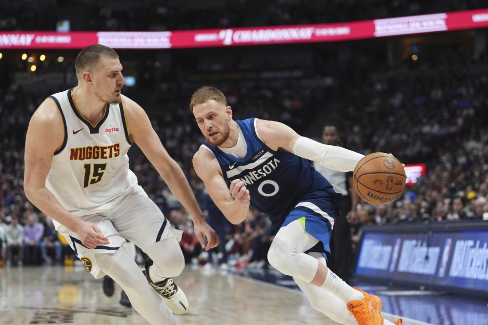 对运动员的 对运动员的