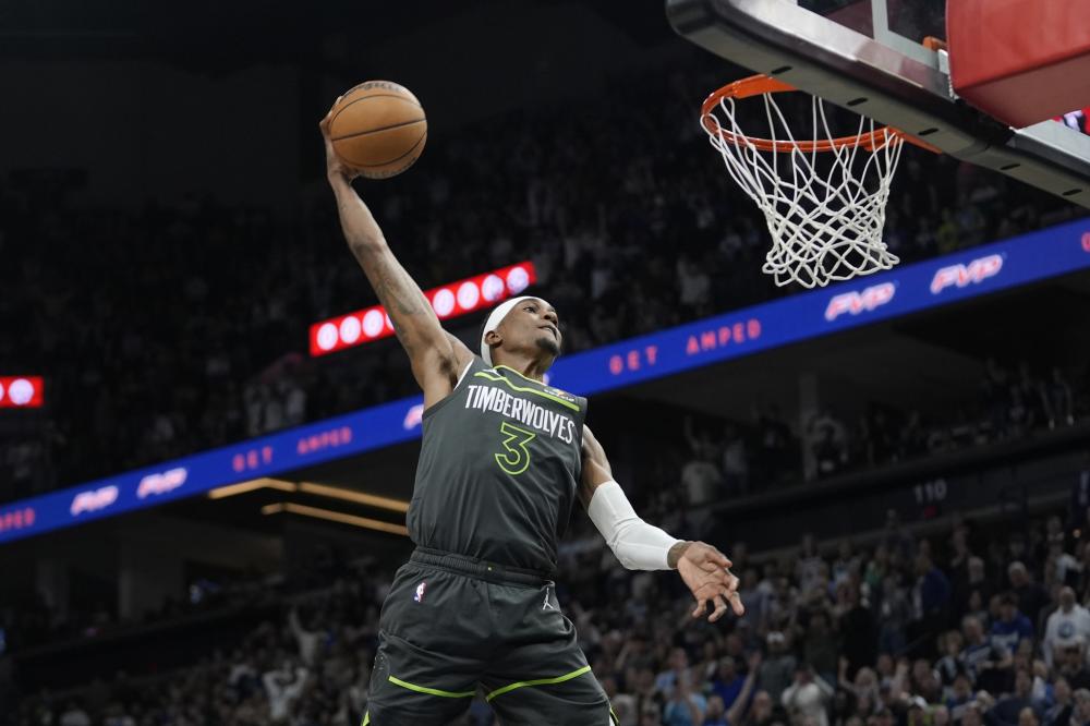 度接连夺冠 度接连夺冠